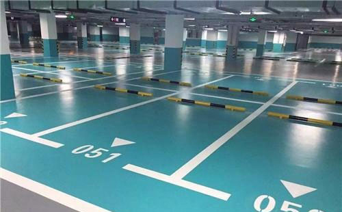 临潭临潭环氧地坪中涂：构筑坚固地面的关键环节